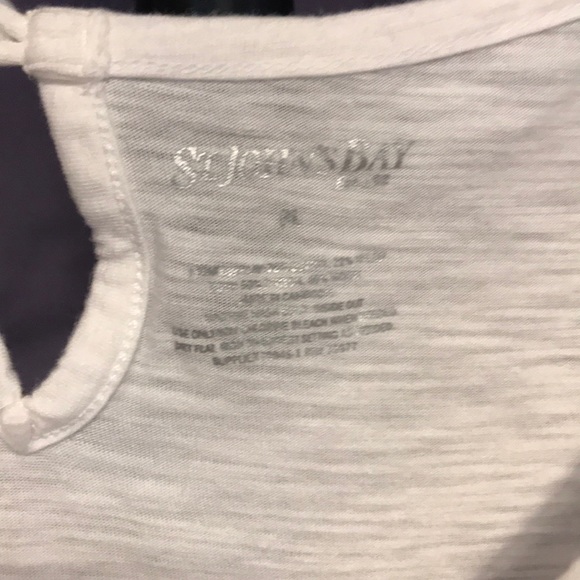 St John’s Bay tee 🧚5 for 10$ - Picture 2 of 4